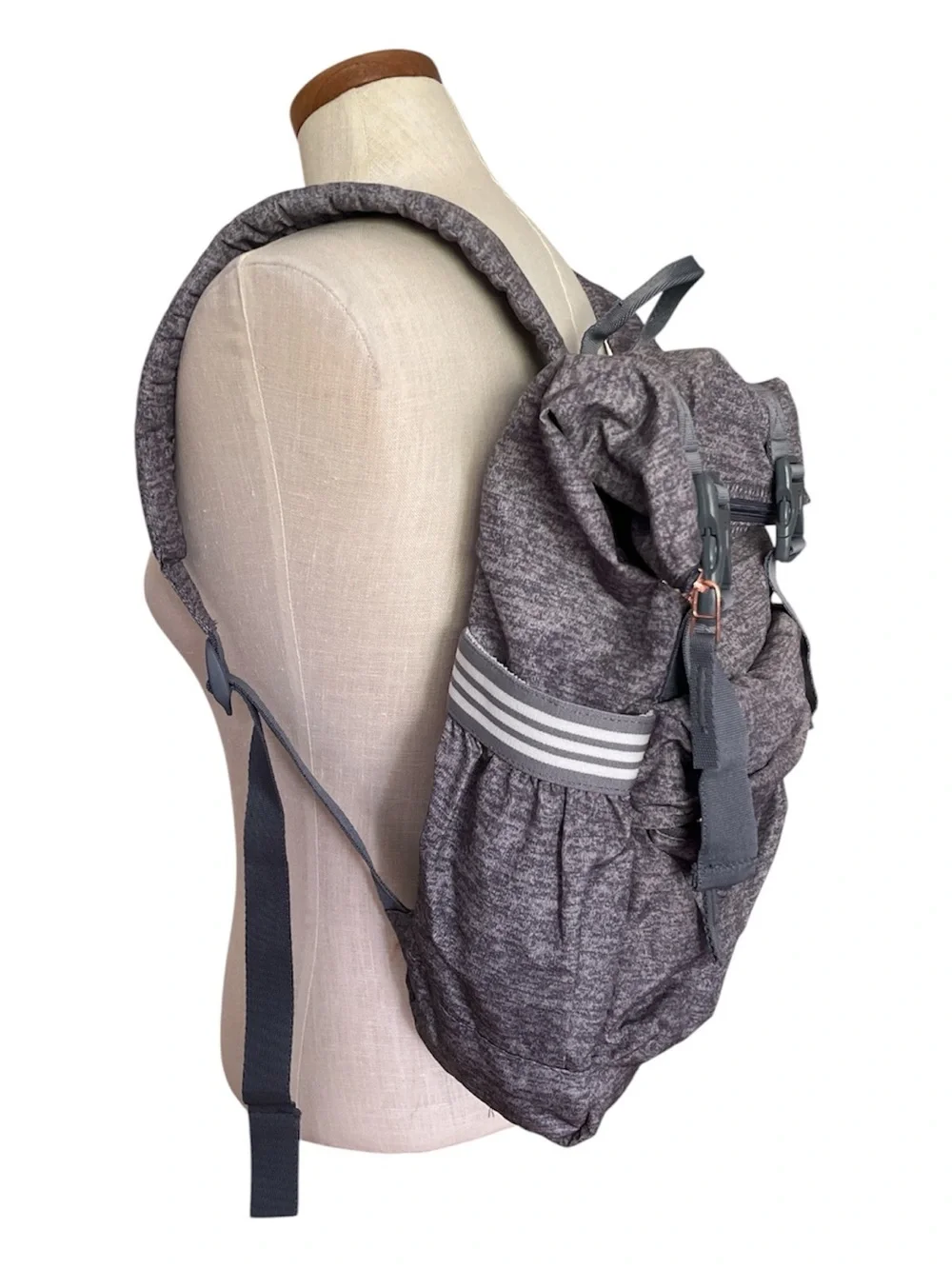 •adidas Grey Heather Roll-Top Backpack with Rose Gold Logotipo